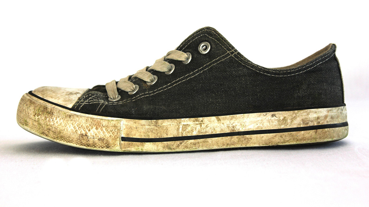 dirty sneaker
